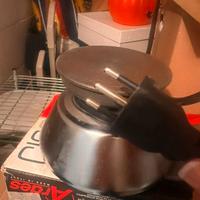 Piastra elettrica da viaggio