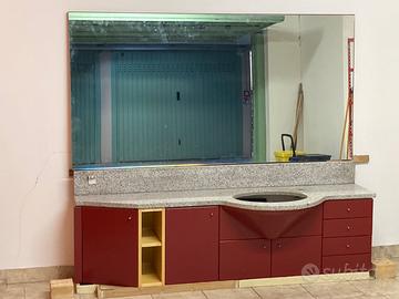 Mobile bagno sospeso