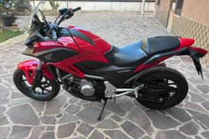 Honda NC700X DCT Automatica (2012) - ABS