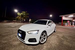 AUDI A5 2.0 TDI  S-tronic BUSSINES SPORT