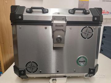 Top case bauletto originale Benelli + piastra 