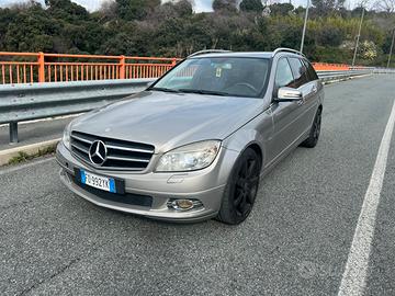 Mercedes C220