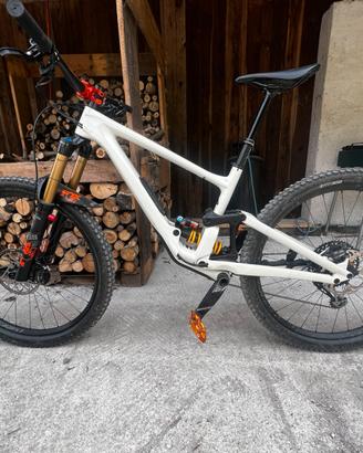 Specialized enduro