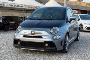 Abarth 695 1.4 Turbo T-Jet Rivale