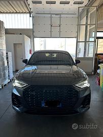 AUDI Q3 SPORTBACK 40 TDI S LINE – CARBON LOOK – FU