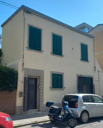 Palazzina indipendente zona esselunga