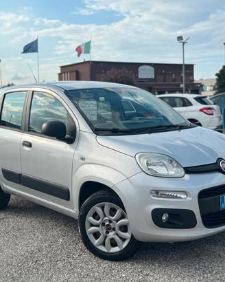 Fiat Panda 0.9 TwinAir Turbo Natural Power Lounge