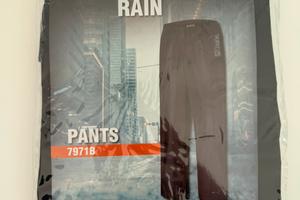 Pantaloni antipioggia