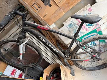 Bici:”Mountain Bike Rockrider”