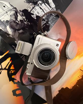 Macchina fotografica vintage - LX100 Lumix 4K