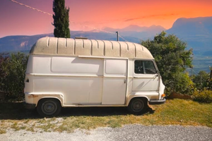 Renault Estafette