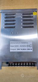 Alimentatore in metallo