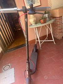 Monopattino elettrico xiaomi 4 lite