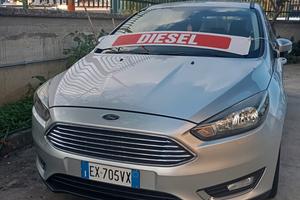 Ford Focus Mk3 2015 1.5 ecobust 120cv 118000km