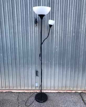 Lampada da terra Ikea
