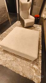 Ottoman pouf di design  nuovo.