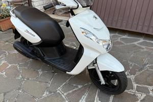 Scooter Peugeot Kisbee 50cc 4T - 2018