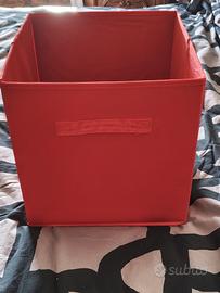 scatola portaoggetti rossa