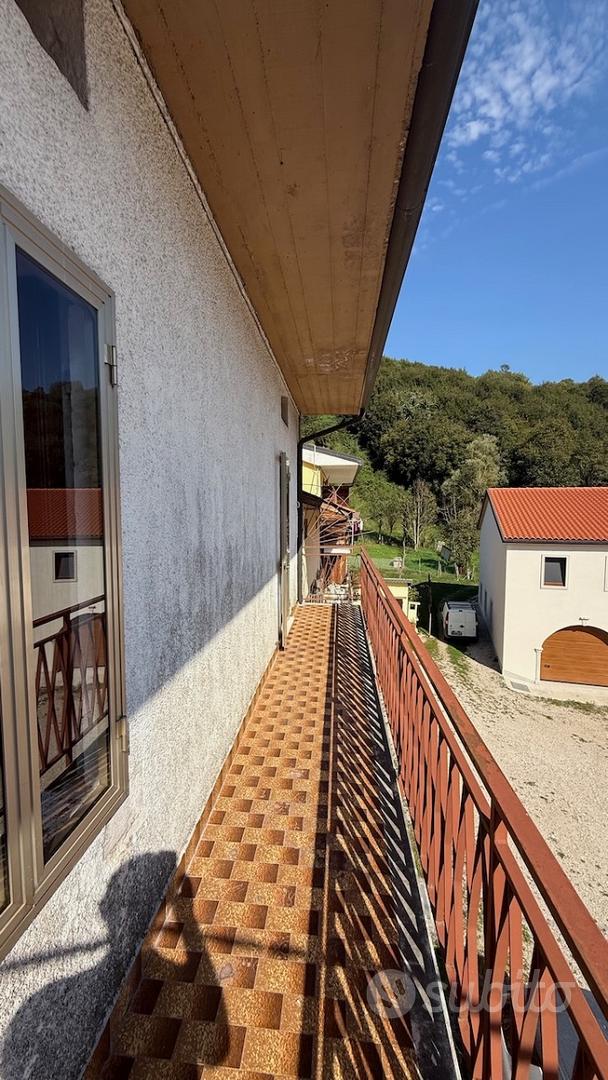 Lusiana Casa di testa con terreno - Altro