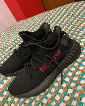 scarpe Yeezy 350 V2 “bred”
