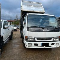 Isuzu npr p35 ribaltabile e gemellato anno 2004