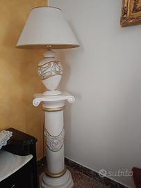 colonna con lume 