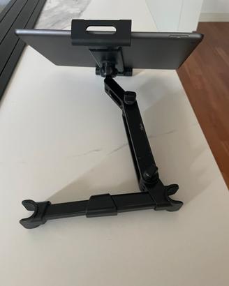 Supporto tablet per auto