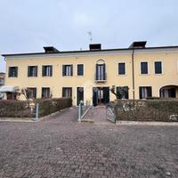 4 LOCALI A CAMPONOGARA