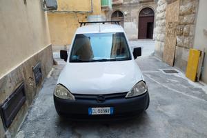 furgonetta Opel combo 1.3 CDTI