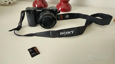 Sony a6000 Kit 16-50 Mirrorless solo 1200 scatti