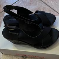 Sandali neri con zeppa taglia 36