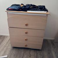 Cassettiera con lavatoio bimbi