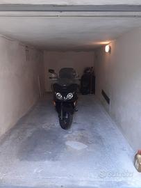 Box auto via Arnolfo Di Cambio