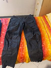 Pantaloni da neve goretex