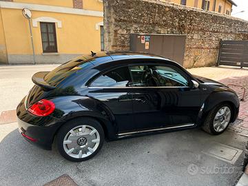 Volkswagen Maggiolino Fender edition 1.4tsi