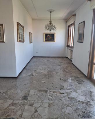 Appartamento a Cecina