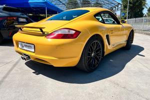 Porsche Cayman 2.7