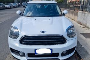 Mini Cooper D Countryman 2.0 Business Automatica