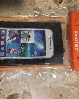 Custodia Impermeabile per Smartphone. 