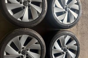 Cerchi originali+ gomme  golf 8 da 17