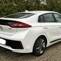 Auto Hyundai Ioniq 2017 Ricambi