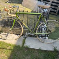 Bicicletta da corsa vintage olympia