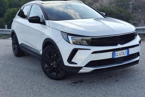 Opel grandaland x Hybrid plug-in ULTIMATE 180CV