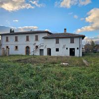 Casolare colonico Budino frazione di Foligno