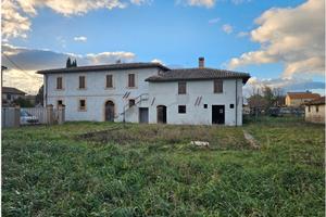 Casolare colonico Budino frazione di Foligno