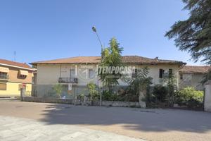 VILLA INDIPENDENTE, VIA UMBERTO I, VALLE SAUGLIO