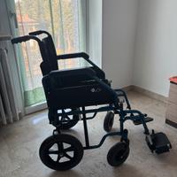 Sedia a rotelle da passeggio
