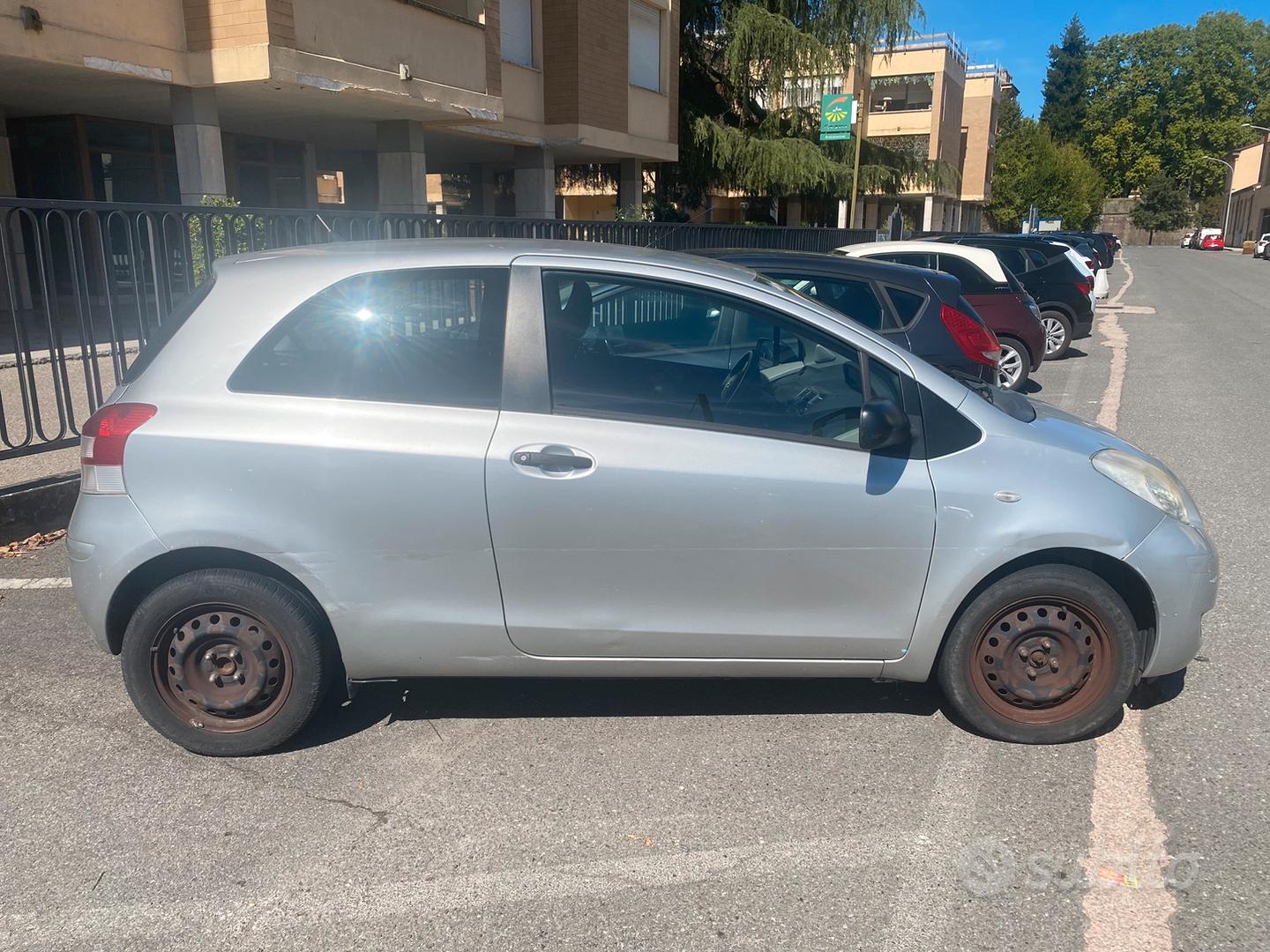 Toyota Yaris 2010 photo 5
