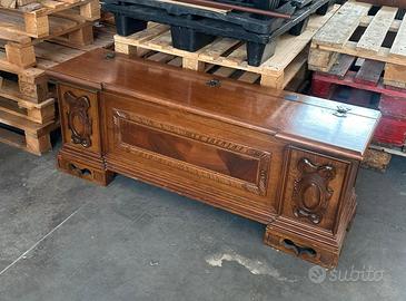 cassapanca in legno