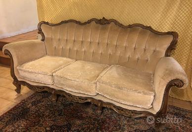 divano e poltrona classico